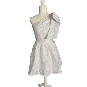 Sugar Lips One-Shoulder Textured Dress – XS